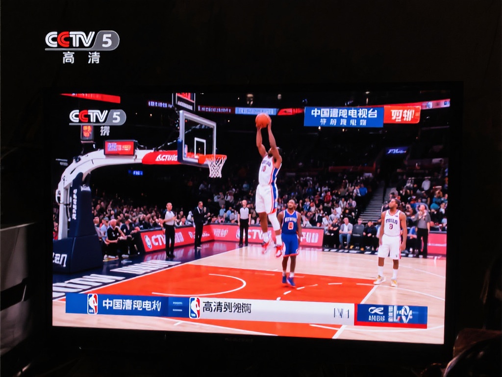 在CCTV5体育频道，无论是在电视机前还